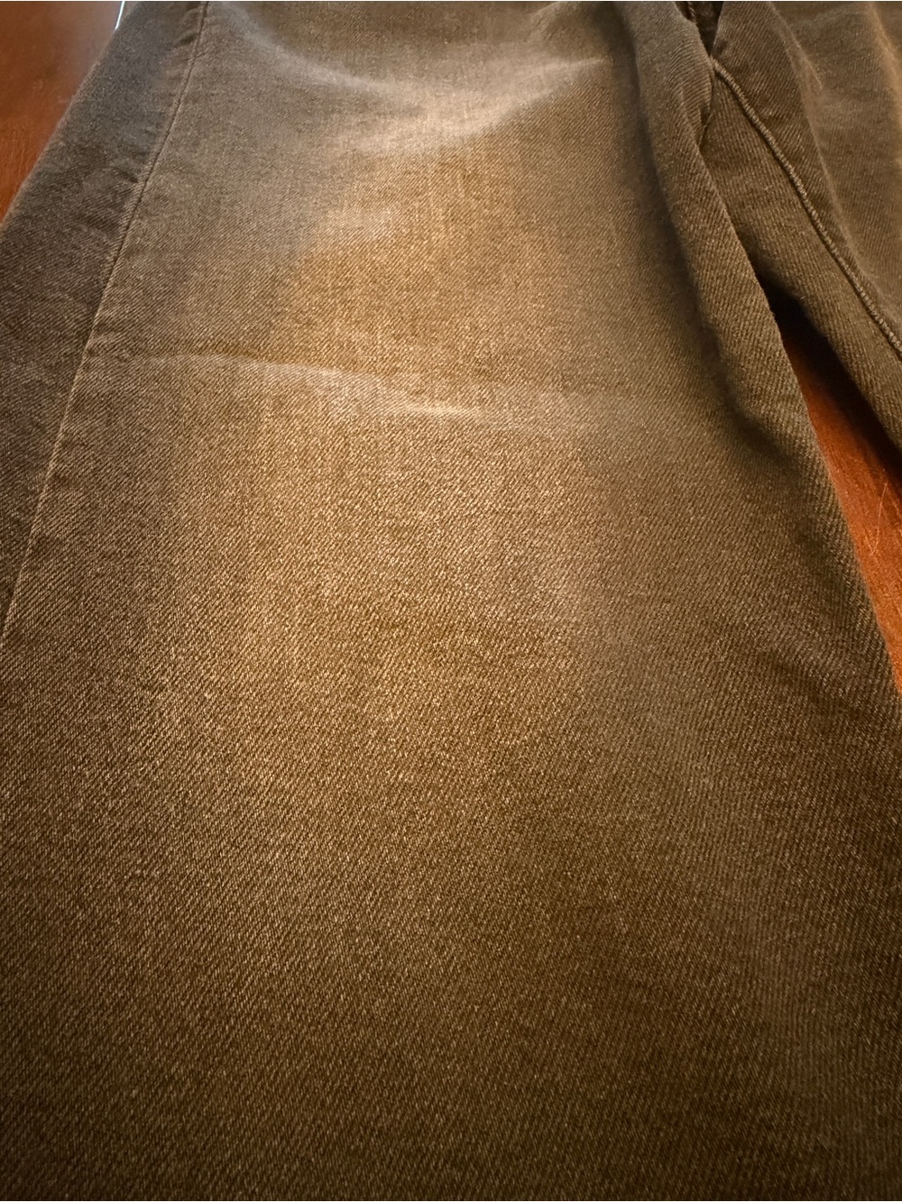 Levi's Black Washed Cropped Jeans - Picture 5 of 8